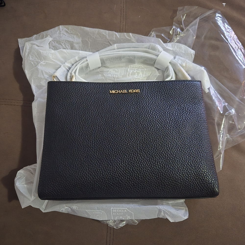 Michael Kors Trisha Black Pebbled Leather Crossbody Purse